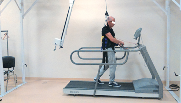 Rehabilitacja we wczesnej fazie udaru mózgu z wykorzystaniem metody treningu chodu na bieżni w odciążeniu masy ciała (BWSTT) z biofeedbackiem