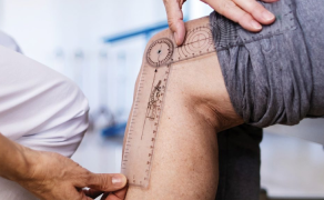 Wpływ zastosowania metody PNF na siłę mięśni odpowiedzialnych za aktywność wstawania i siadania oraz wchodzenia na stopień w przebiegu zespołu Guillaina-Barrégo – opis przypadku