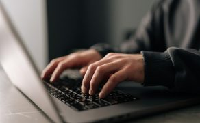 Automatyczna aktywacja; fot. iStock