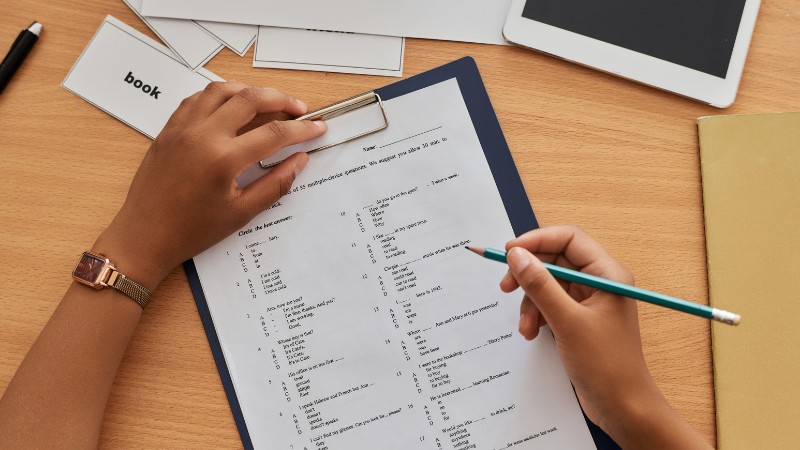 Wydłużenie terminu językowego; fot. iStock